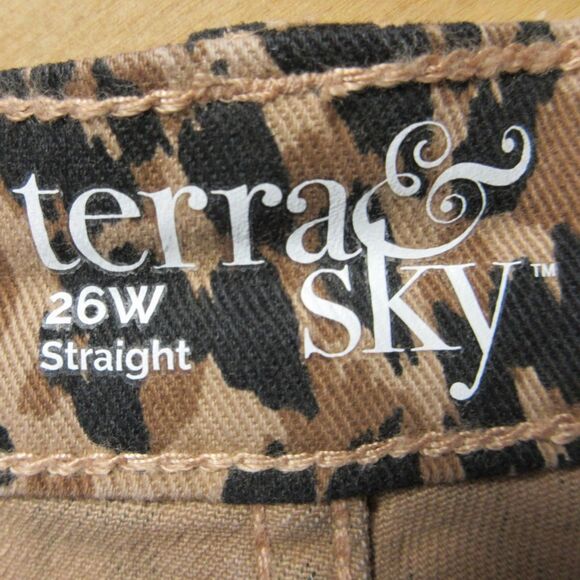 TERRA & SKY High Rise Straight Leg Jeans 26W Leo Face Leopard Animal Denim NWT - Picture 5 of 12